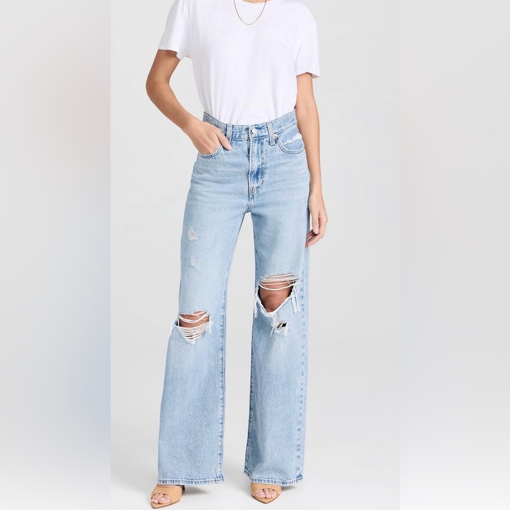 Levi’s Ribcage Leg Jeans